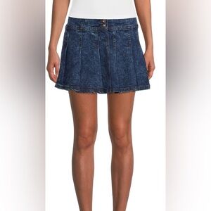 No Boundaries Junior’s Dark Blue Denim Pleated Mini Skirt ~ Sizes